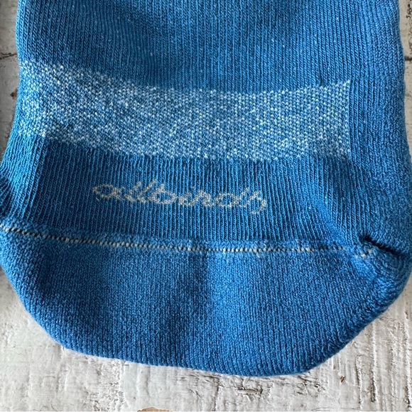 Allbirds Anytime Ankle Socks NWT 2 Pairs Basin Blue Womens size Small US 5-7‎ - Picture 2 of 8